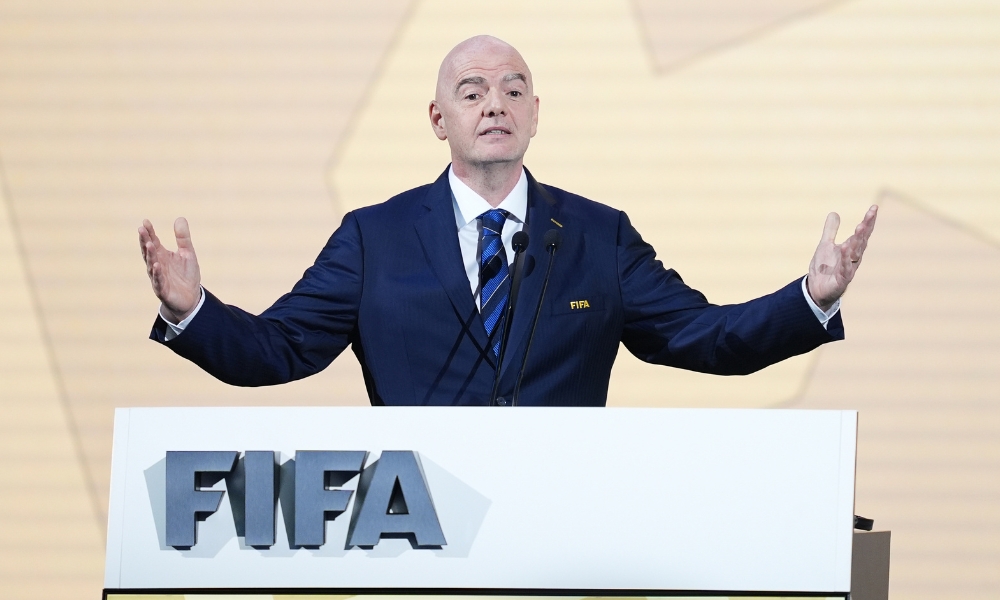 的足球市場 的足球市場